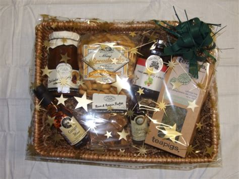 Luxury Food Hampers – The Olive Tree