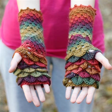 Crochet Dragon Scale Fingerless Gloves Pattern Free Web Watch Out Here