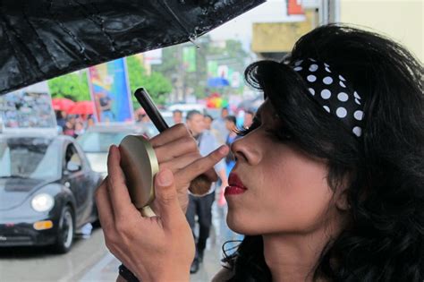 Comunidades de Población en Resistencia C P R Urbana Caminata del Orgullo Gay Lésbico