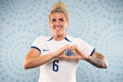 Millie Bright Partner, Salary, Net Worth - EducationWeb