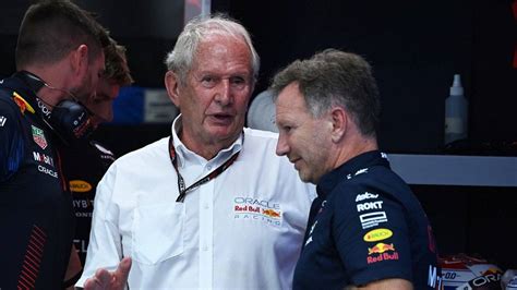 Au milieu d une querelle avec Christian Horner Helmut Marko reçoit un