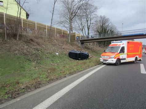 Fw Mh Verkehrsunfall Auf Der Bab Presseportal