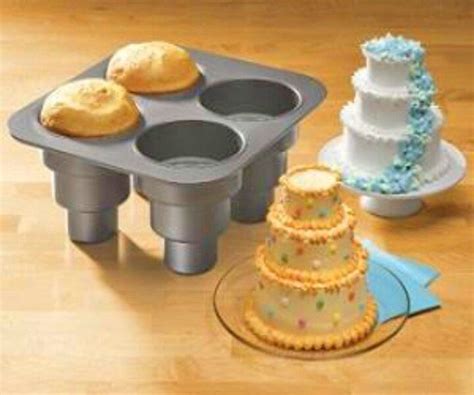 This Pan Lets You Create Mini Multi Tiered Wedding Cakes In 2020 With