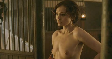 Lara Pulver Nude