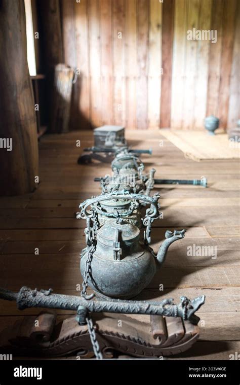 Tall objects hi-res stock photography and images - Alamy