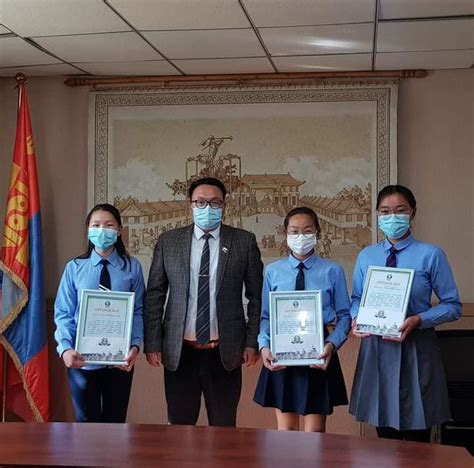“Улс төрийн хилс хэрэгт хэлмэгдэгчдийн дурсгалыг хүндэтгэх өдөр” эссэ ...