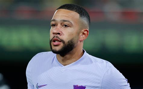 Le Bar A Pr T Se S Parer De Depay Pour Attirer Un International