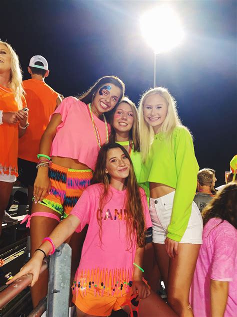 20+ Neon Outfit Ideas For Football Games – The Urban Decor