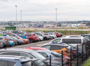 Edinburgh Airport - Plane Parking