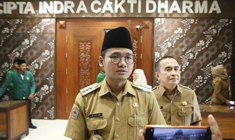 Bupati Bangkalan Abdul Latif Jadi Tersangka Kpk Kasusnya Menghebohkan