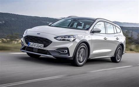 Ford Focus Active St 2020 Suv Drive