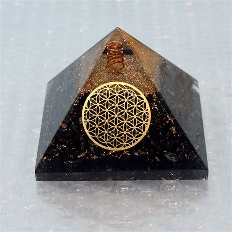 Tiger Eye Orgone Pyramid Tiger Eye Crystal Pyramid At Rs Piece