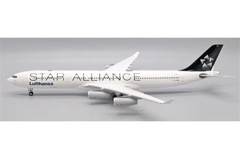 Lufthansa A Airbus A D Aign Jc Wings Jc Dlh Modelo A