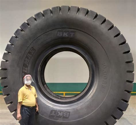 BKT Testing New Giant EARTHMAX SR 468 OTR Tyre International Mining