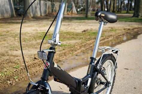 Schwinn Hinge Folding Bike Review - Should you Buy the Super-Cheap Bike?