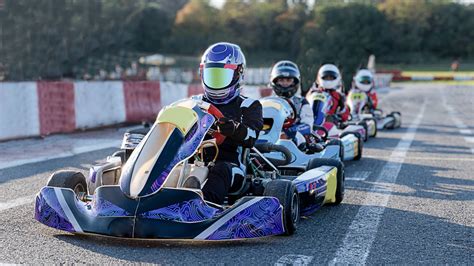 Activité team building Angoulême Circuit karting du Perigord