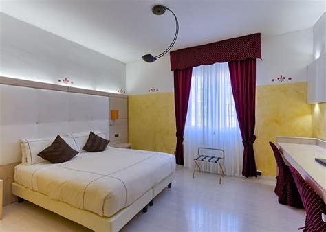 Top 43 des plus beaux hôtels gay de France