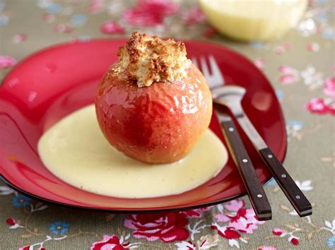 Bratapfel Mit Marzipan Nussmischung Und Vanilleso E Rezept Lecker