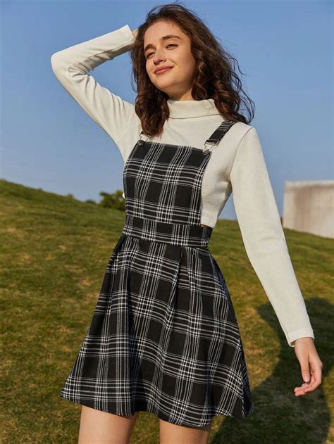 Pin di Surya Talybova su Дизайнер одежды | Idee di moda, Idee vestito ...