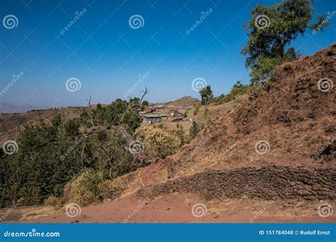 Lalibela Etiop A Iglesia Roca Cortada Famosa De San Jorge Bete