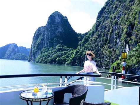 Au départ de Hanoi Croisière de luxe dans la baie d Ha Long avec