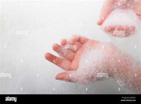 Foam Hand Wash Hi Res Stock Photography And Images Alamy