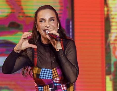 Impressionada E Feliz Diz Ivete Sangalo Ao Se Apresentar Pela