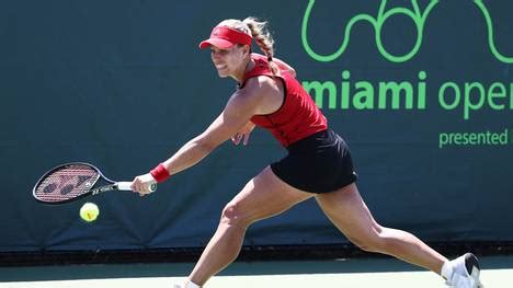 Tennis WTA Angelique Kerber Unterliegt In Miami Sloane Stephens