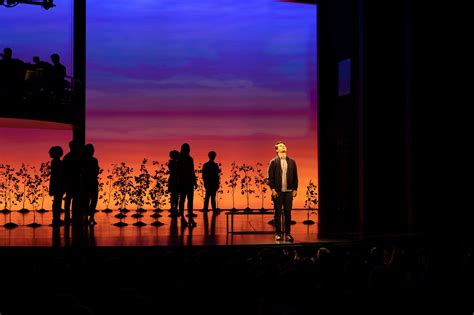 Waving Goodbye To ‘dear Evan Hansen The New York Times