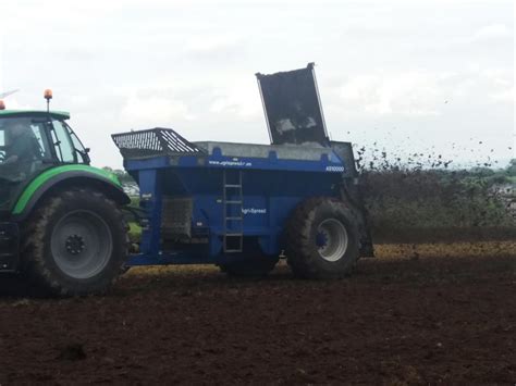 Mud Slinging In Gurteen Top Dung Spreaders On Show At Grass And Muck