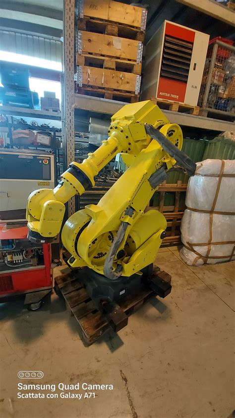 Used Fanuc R2100 IA 200F Industrial Robot Used Machines Kitmondo