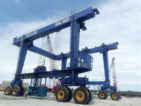 Boat Travel Lift Aicrane 25 1200 Ton Boat Handling Solution
