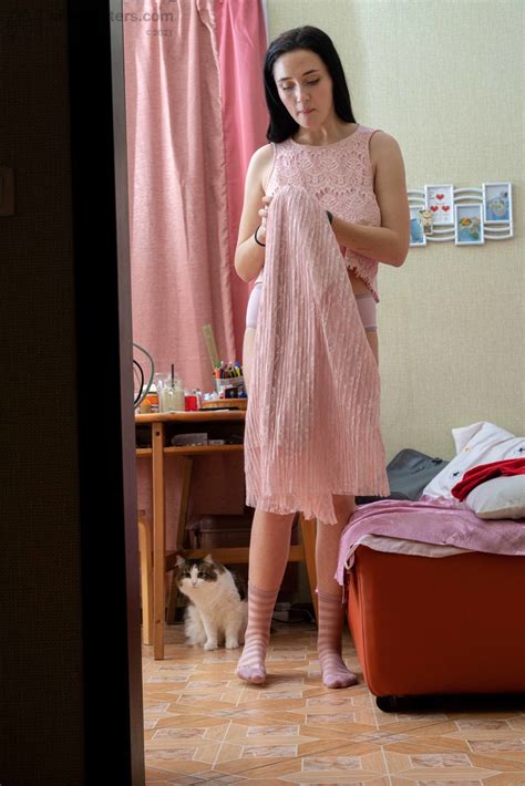 Tall Brunette Elza Flashing Her Tight Ass Her Large Areolas While Dressiing CoedCherry