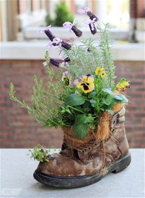 Best Creative Garden Container Ideas And Designs For