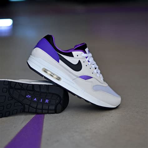 Nike Air Max 1 - Sneakers.fr