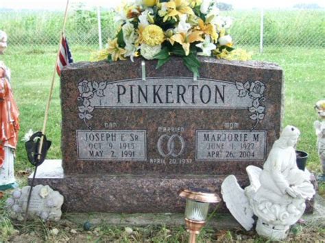 Marjorie M Bond Pinkerton 1922 2004 Find A Grave Memorial