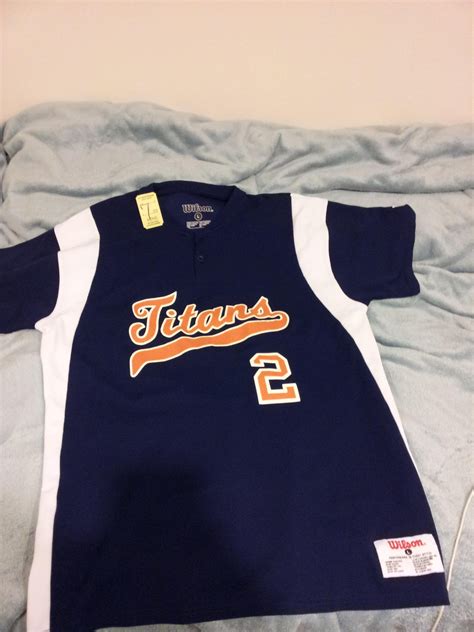 If This Jersey Isnt For The Tn Titans Then What Team Is It For Rsports