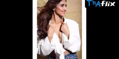 Pranutan Bahl Breasts Scene In Pranutan Bahl Hot Sexy Bold April June Tnaflix