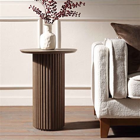 Maru Oak Round Side Table, Silver Oak | daals