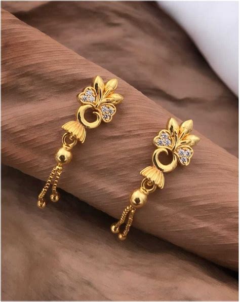 Details 76 Brass Gold Plated Earrings Esthdonghoadian