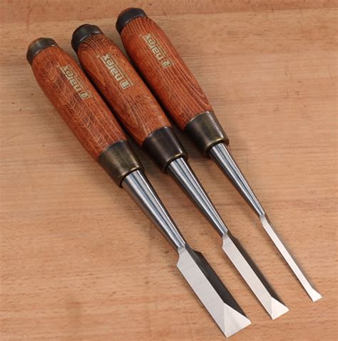 Narex | Dovetail Chisel Set | Infinity Cutting Tools | Woodworker's Journal