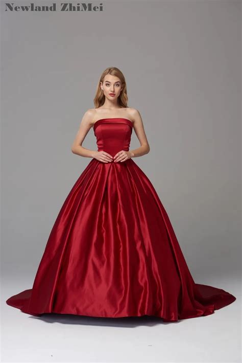 Burgundy Woman Ball Gown Prom Dress Vintage Strapless Satin Evening