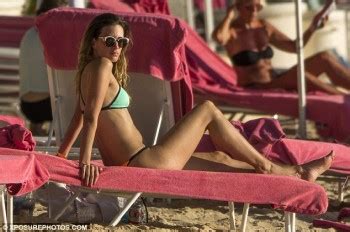 Rhea Durham Bikini Time In Barbados LQ Tagged Phun Org Forum