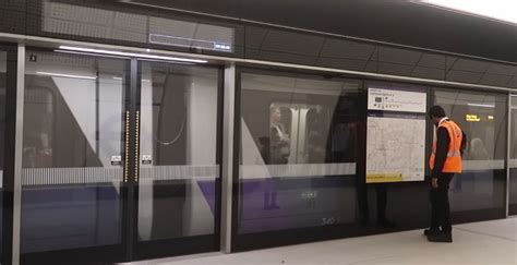 Elizabeth Line ᐈ Trenes Del Aeropuerto A London Paddington