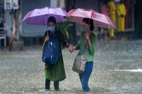 Maharashtra Weather Update Imd Predicts Heavy Rains Issues Yellow Alert For Mumbai Other Areas