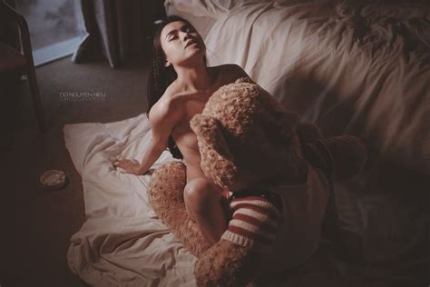 B Anh Nude Cua Ng I M U Va G U