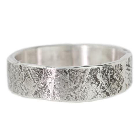 Anvil band
