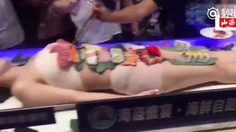 Half Naked Sushi Table Model Groped By Frisky Customer Gets Revenge