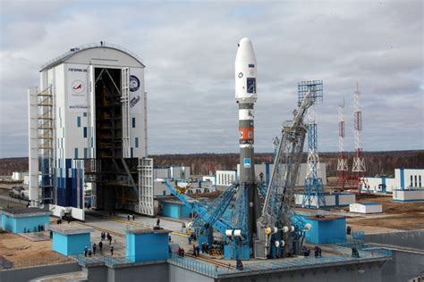 Запущенный с Восточного спутник «Аист-2Д» приступил к выполнению ...