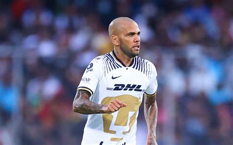 Dani Alves Pumas anuncia su salida tras acusación de agresión sexual